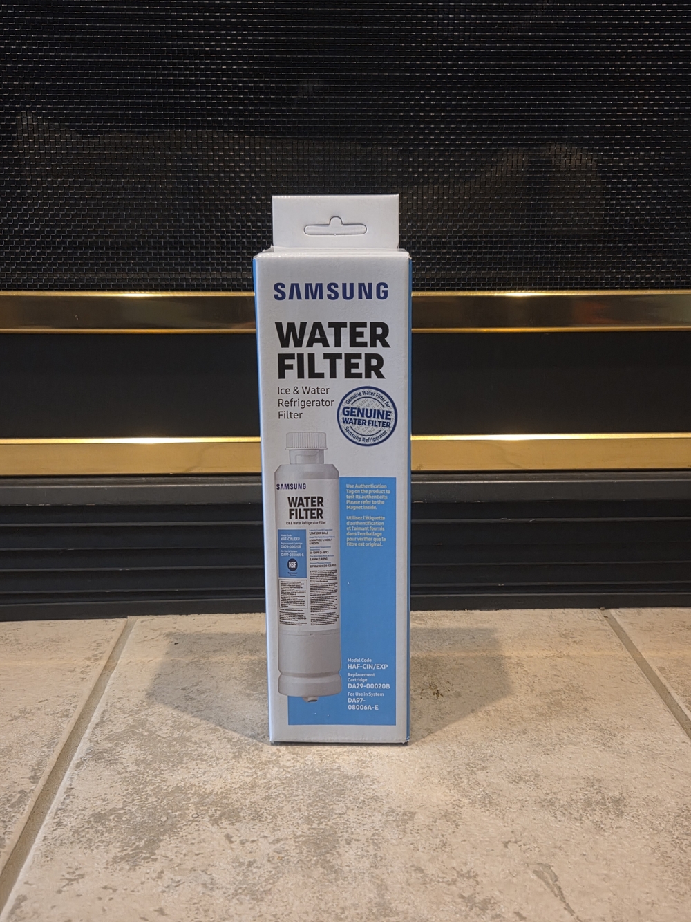 Samsung Water Filter - White and Blue Packaging